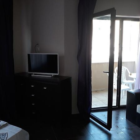 Private Apartments In Hotel Dolce Vita ゴールデンサンド エクステリア 写真