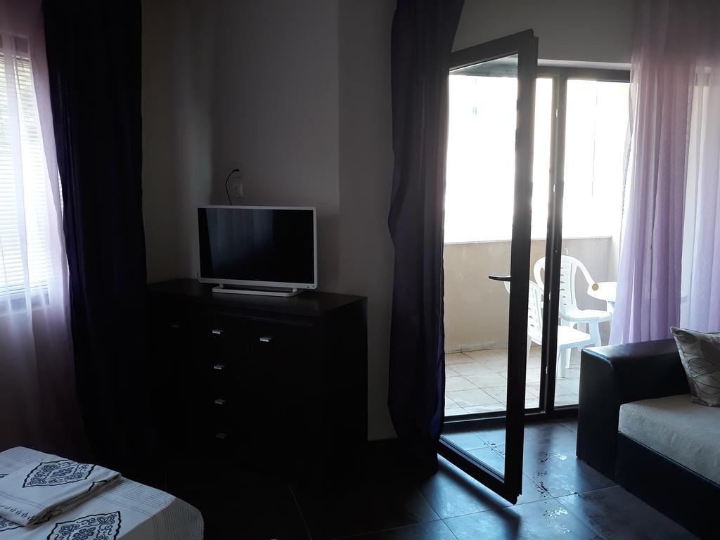 Private Apartments In Hotel Dolce Vita ゴールデンサンド エクステリア 写真
